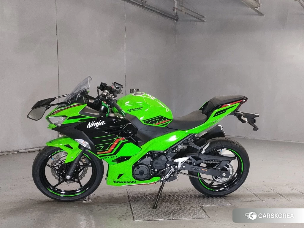 Проданный Kawasaki NINJA 400 2022 из Японии