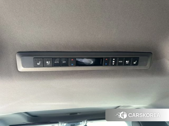 Toyota Saina id 4235045 из Китая 12