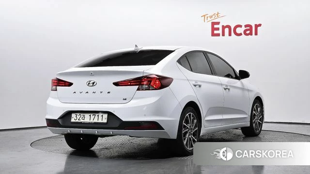 Hyundai The New Avante AD id 3936675 из Кореи 12