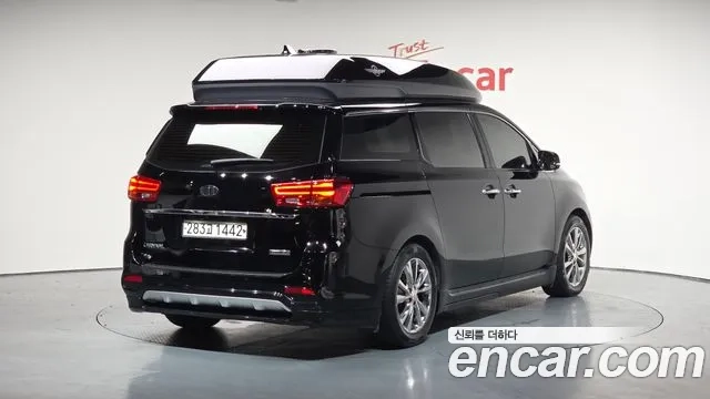 Kia The New Carnival id 2928181 из Кореи 12