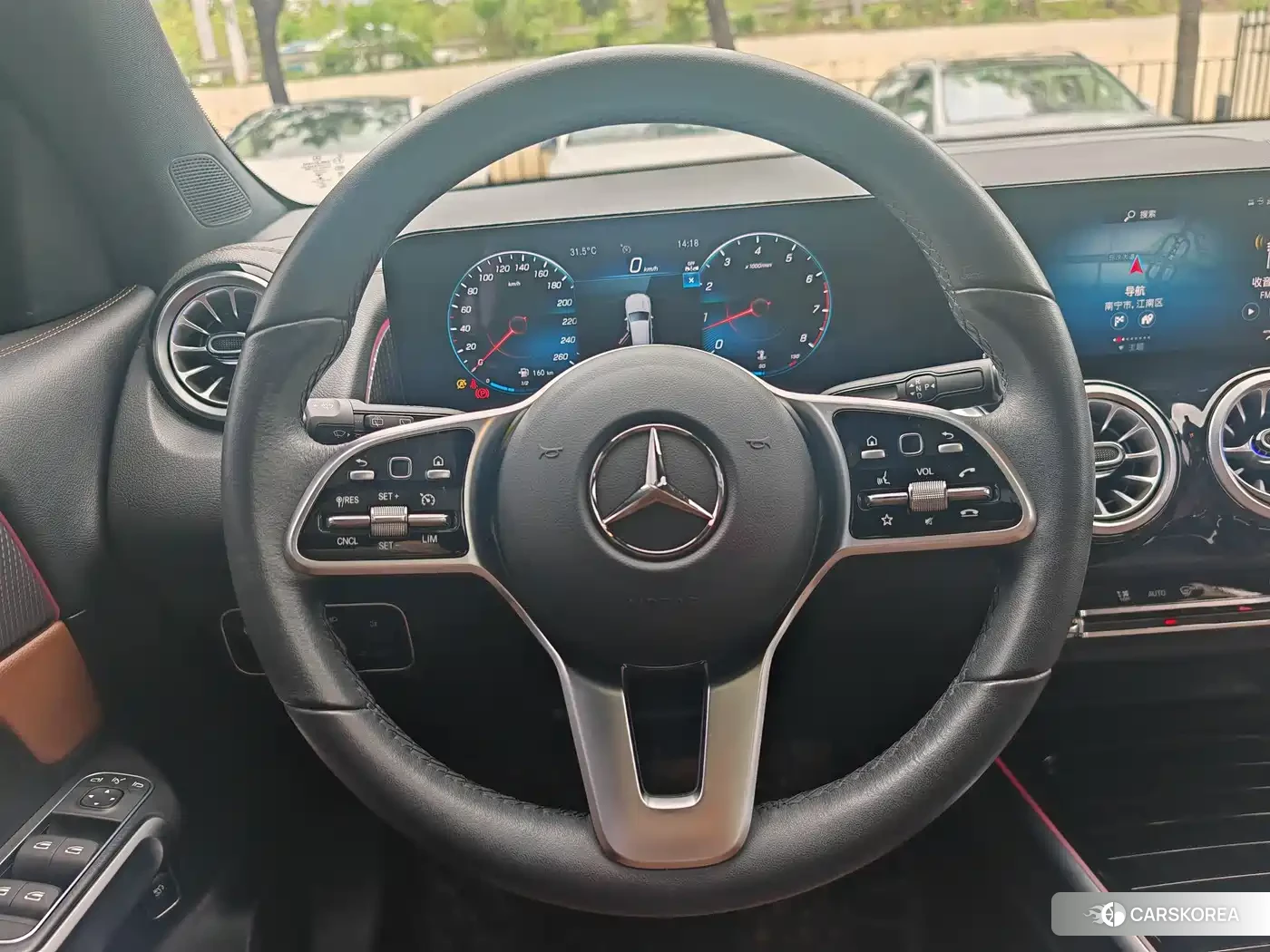 Mercedes-Benz GLB id 4644378 из Китая 10