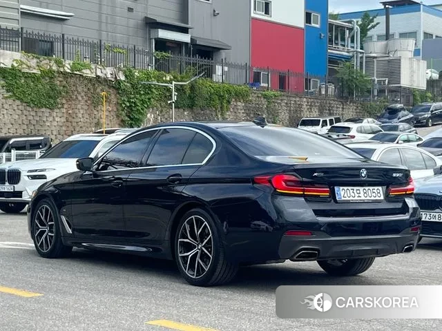 BMW 5 Series (G30) id 2885671 из Кореи 12