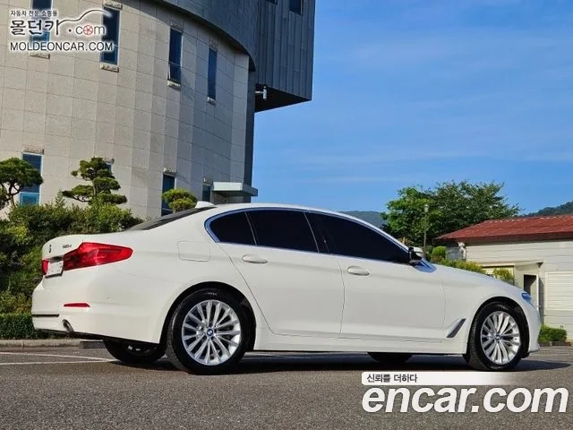 BMW 5 Series (G30) id 2907835 из Кореи 10