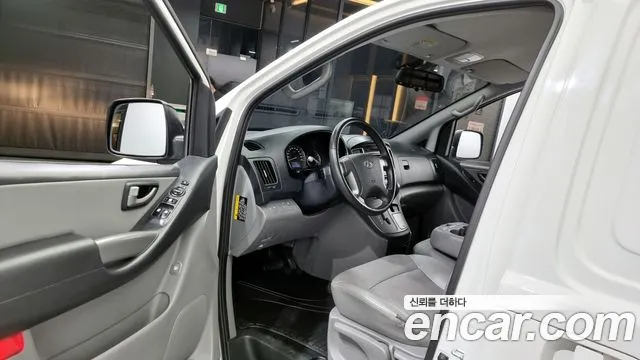 Hyundai The New Grand Starex id 2618561 из Кореи 12