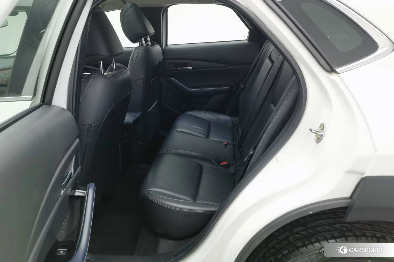 Mazda CX-30 id 4437975 из Китая 12