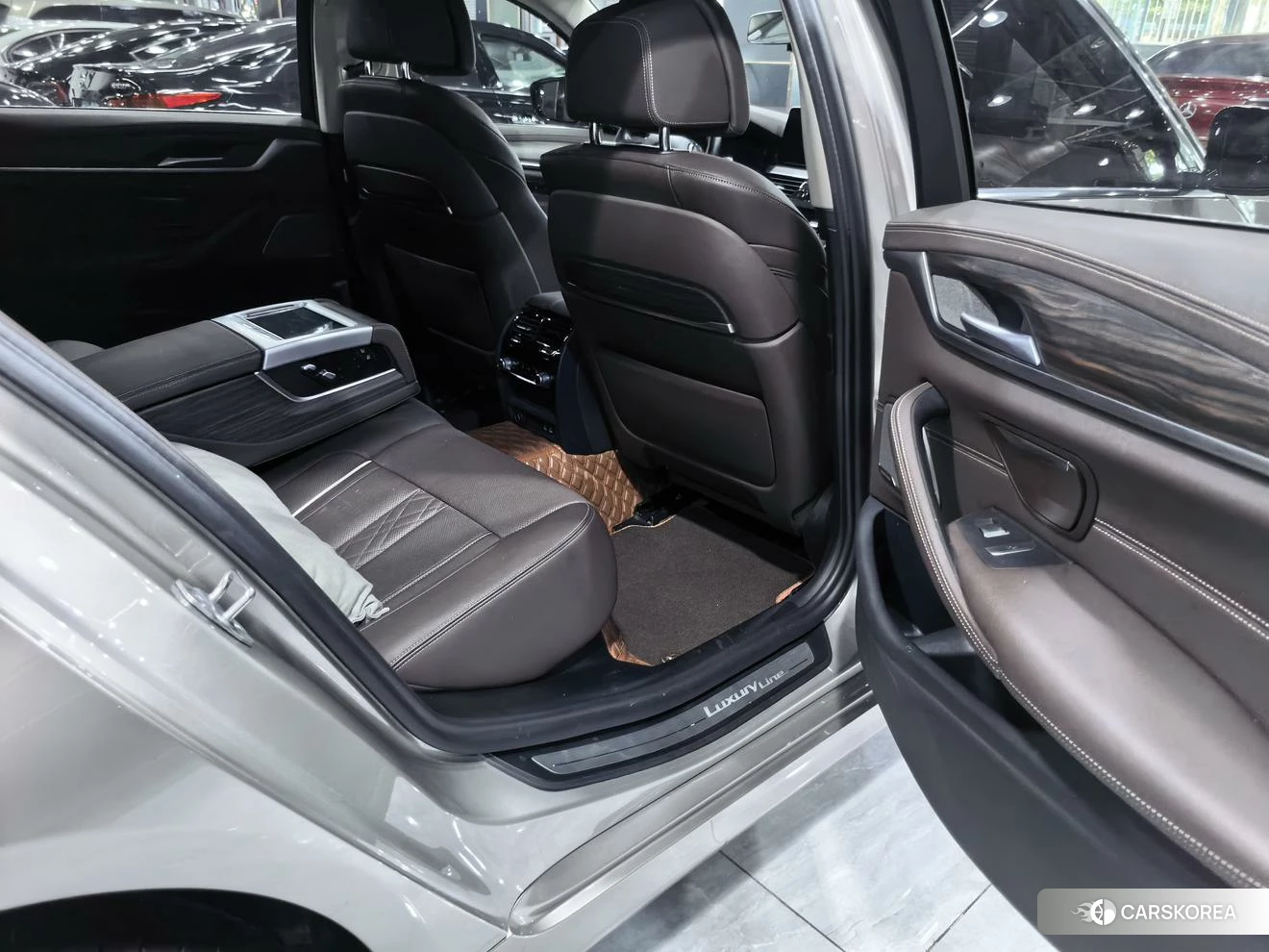 BMW 5 series id 4493307 из Китая 8
