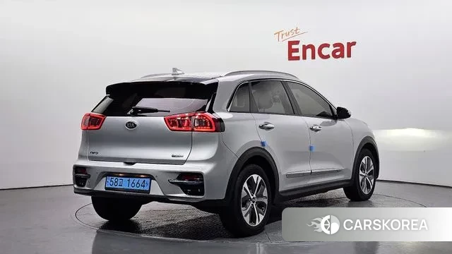Kia Niro EV id 3469039 из Кореи 12
