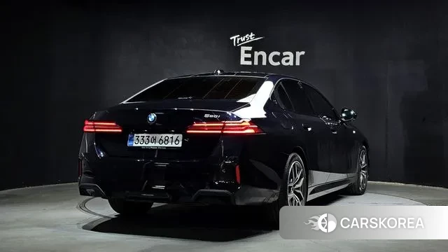 BMW 5 Series (G60) id 3733925 из Кореи 12