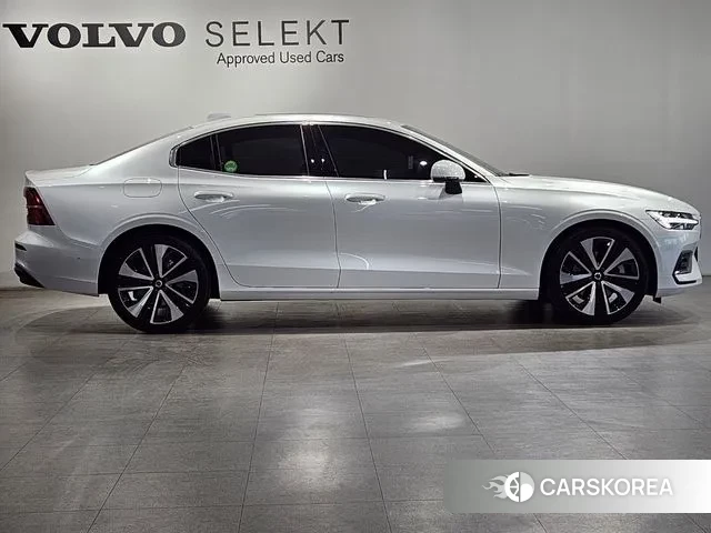 Volvo S60 3rd generation id 3020871 из Кореи 12