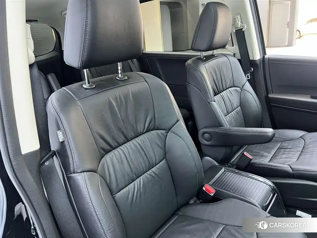 Honda Odyssey id 4546440 из Китая 12