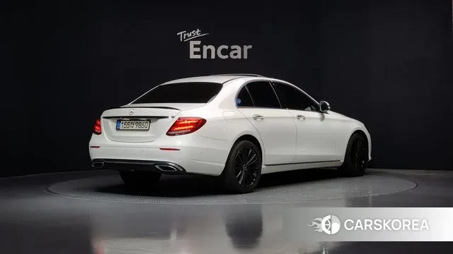 Mercedes-Benz E-Class W213 id 3403225 из Кореи 12