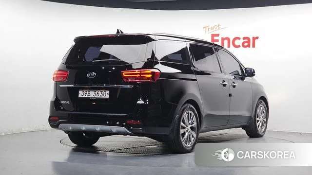 Kia The New Carnival id 4693885 из Кореи 12