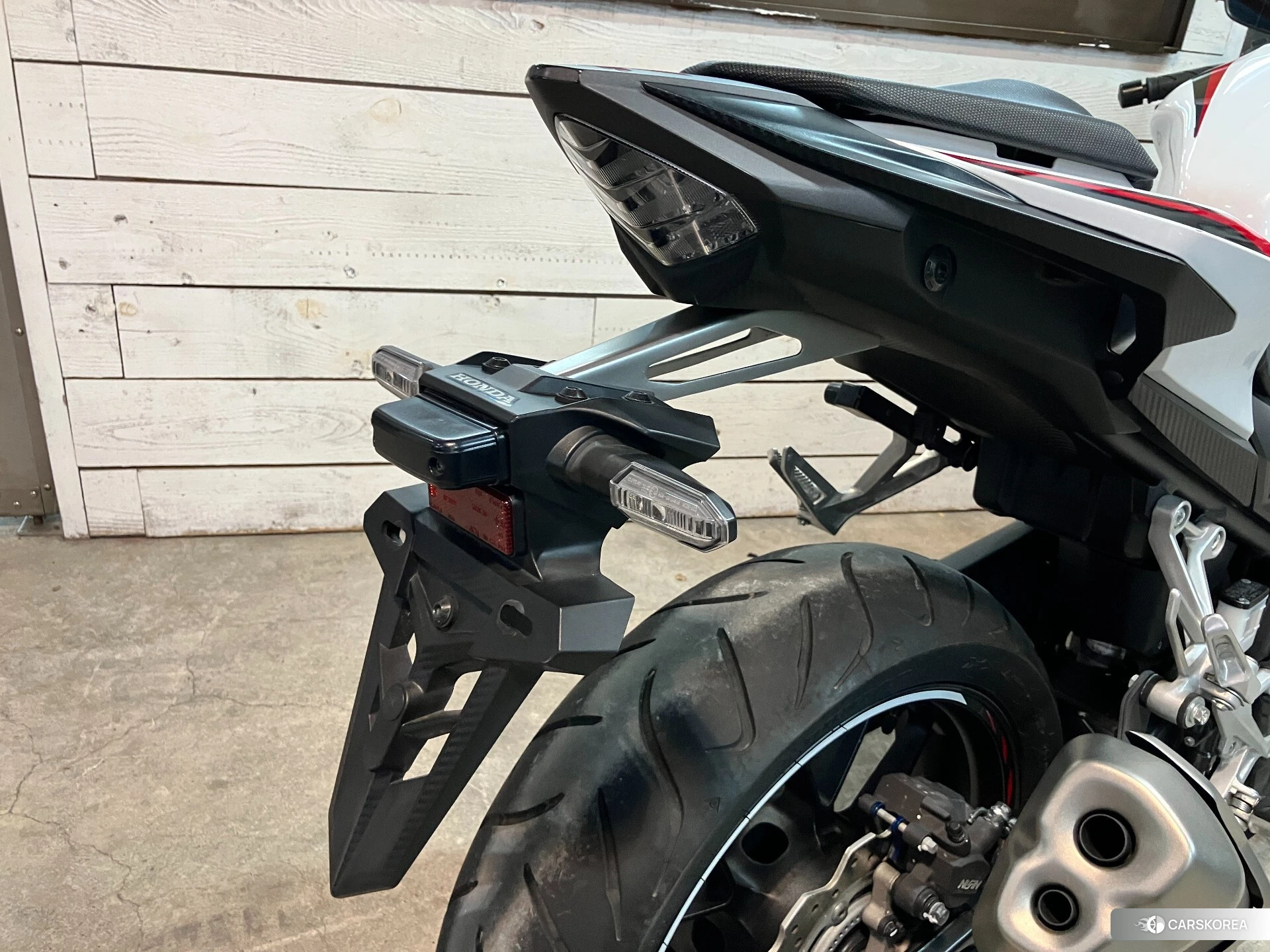 Проданный Honda CBR400R ABS id 4347790 из Японии, фото 12