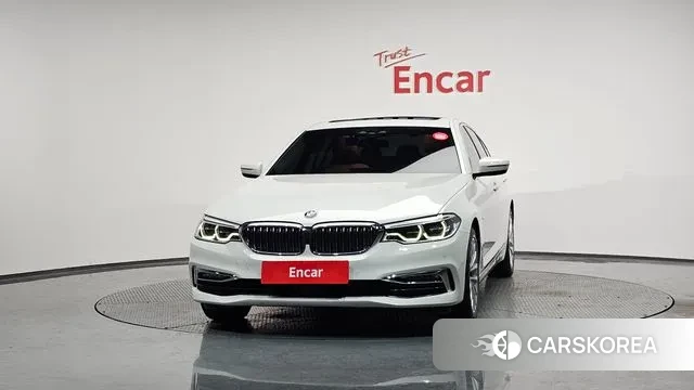 BMW 5 Series (G30) id 3460232 из Кореи 12