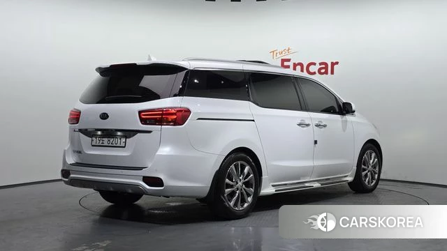 Kia The New Carnival id 4384936 из Кореи 12