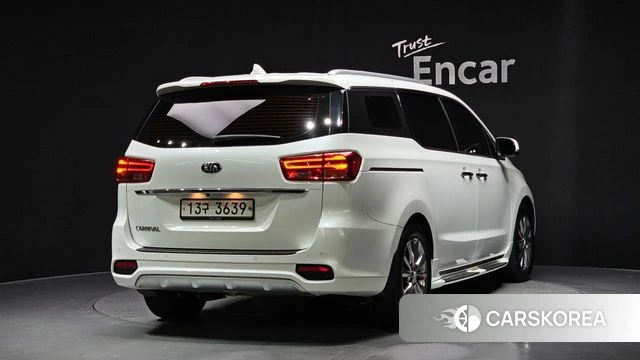 Kia The New Carnival id 4551662 из Кореи 12