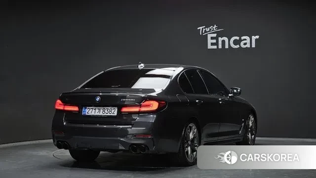 BMW 5 Series (G30) id 3702655 из Кореи 12