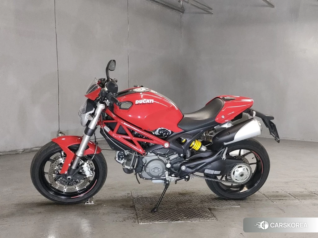 Проданный Ducati MONSTER 796 2013 из Японии, фото 2