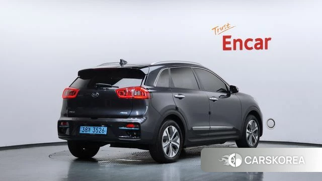Kia Niro EV id 4717418 из Кореи 12