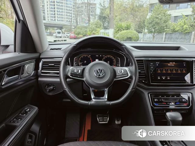 Volkswagen Tourang id 4274226 из Китая 12