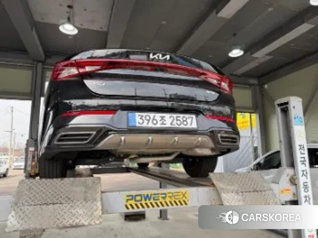 Kia K5 Hybrid 3rd Generation 2023 Черный из Кореи, фото 2