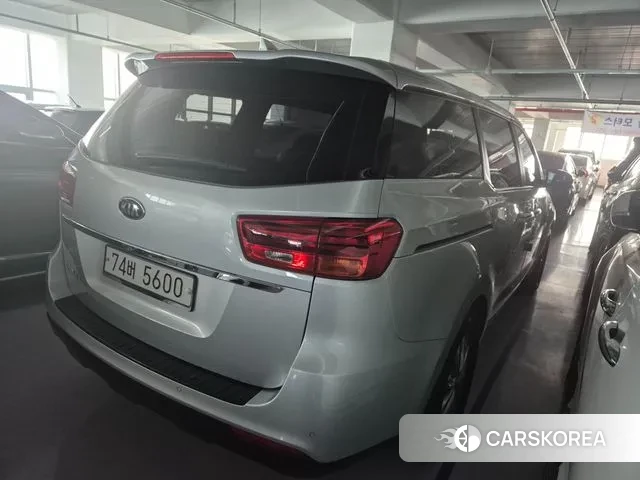 Kia The New Carnival id 3284518 из Кореи 12