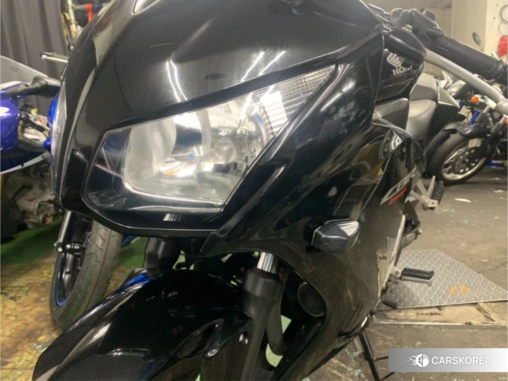 Проданный Honda CBR250R 2016 из Японии, фото 2