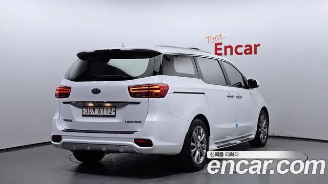 Kia The New Carnival id 2710342 из Кореи 12