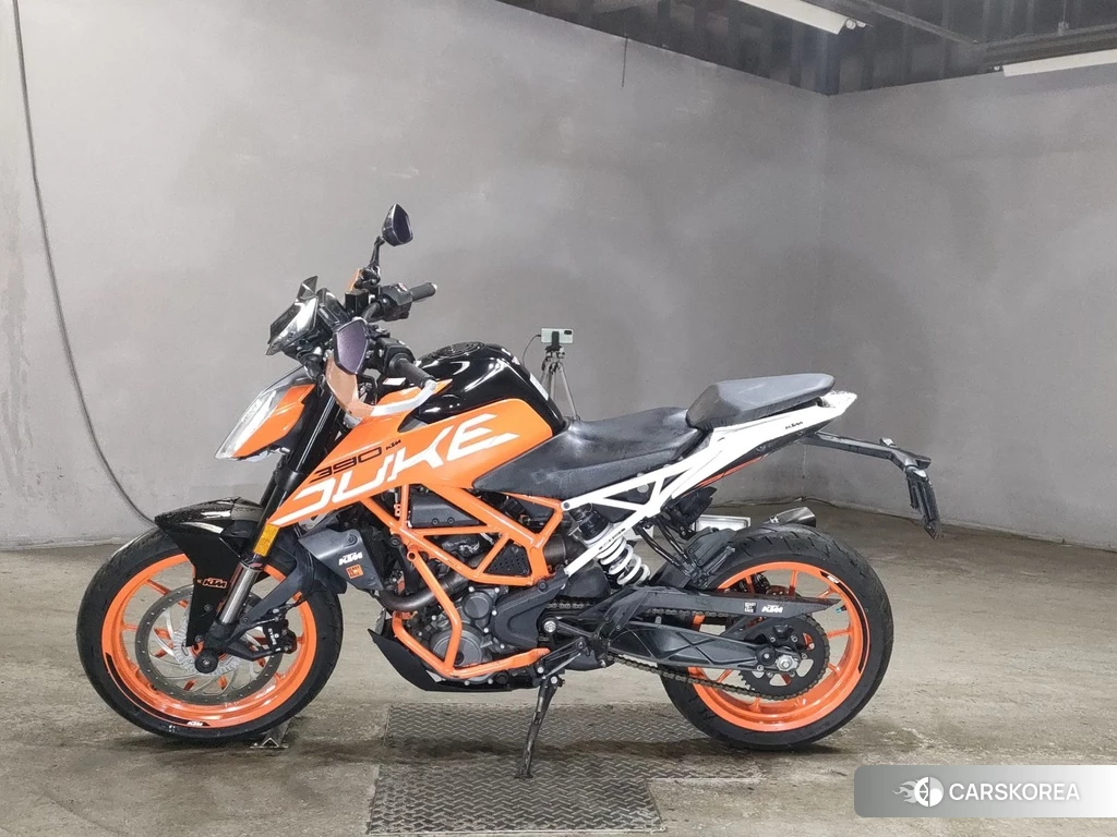 Проданный KTM 390 DUKE 2018 из Японии