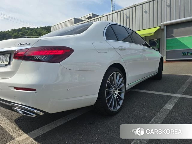Mercedes-Benz E-Class W213 id 4576994 из Кореи 9