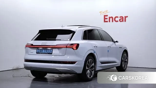 Audi e-Tron id 3283154 из Кореи 12