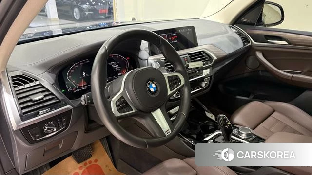 BMW X3 2021 Черный из Китая, фото 2