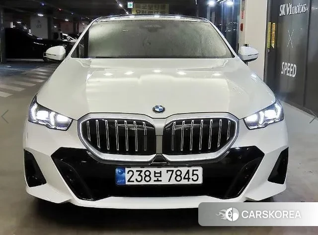 BMW 5 Series (G60) id 3487308 из Кореи 12