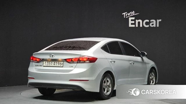 Hyundai Avante AD id 3894329 из Кореи 12