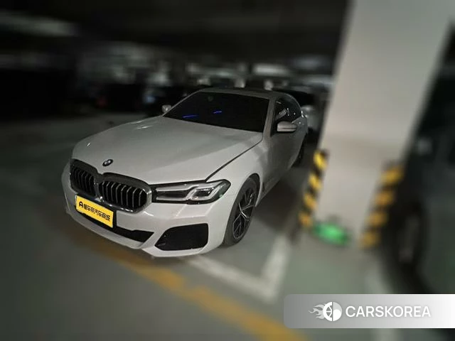 BMW 5 series 2022 Белый из Китая, фото 2