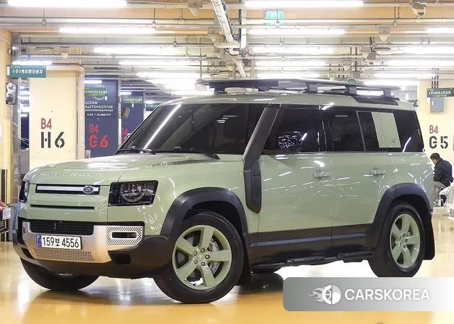 Land Rover Defender (L663) 2023 Светло-зеленый из Кореи, фото 2