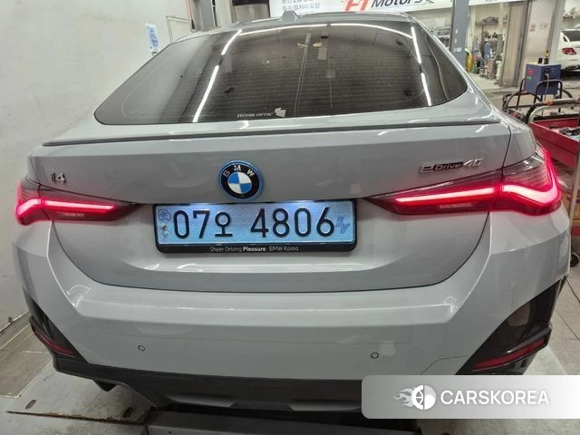 BMW i4 2024 Серый из Кореи, фото 2