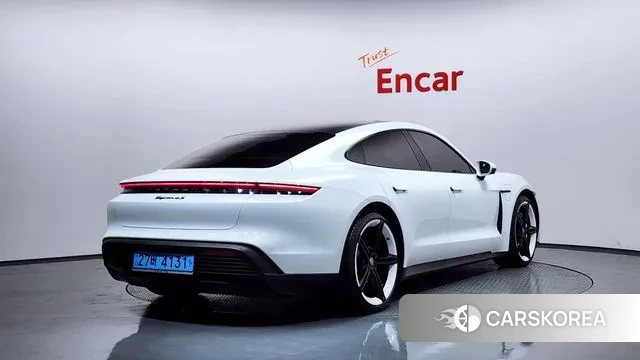 Porsche Taycan id 3525061 из Кореи 12