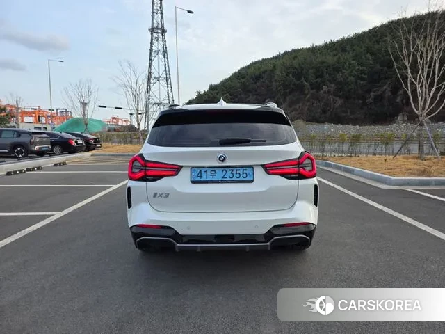 BMW iX3 id 3745677 из Кореи 7