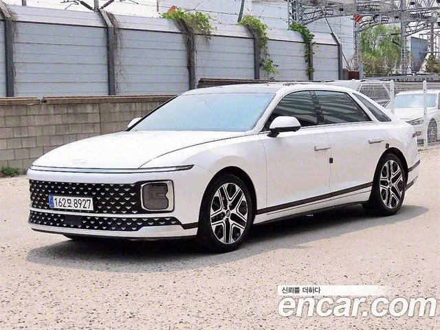 Hyundai Grandeur (GN7) id 2852871 из Кореи 12