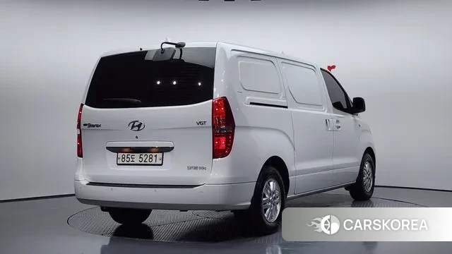 Hyundai The New Grand Starex id 3335365 из Кореи 12