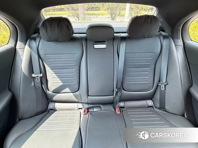 Mercedes-Benz Class C 2022 Белый из Китая, фото 2