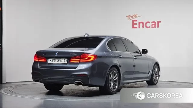 BMW 5 Series (G30) id 3449799 из Кореи 12