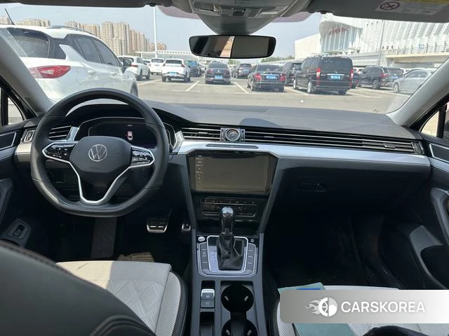 Volkswagen Magotan 2024 Черный из Китая, фото 3