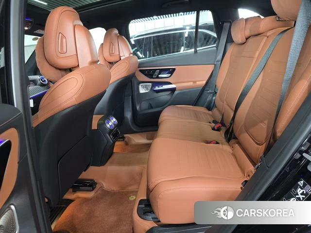 Mercedes-Benz GLC 2025 Черный из Китая, фото 2