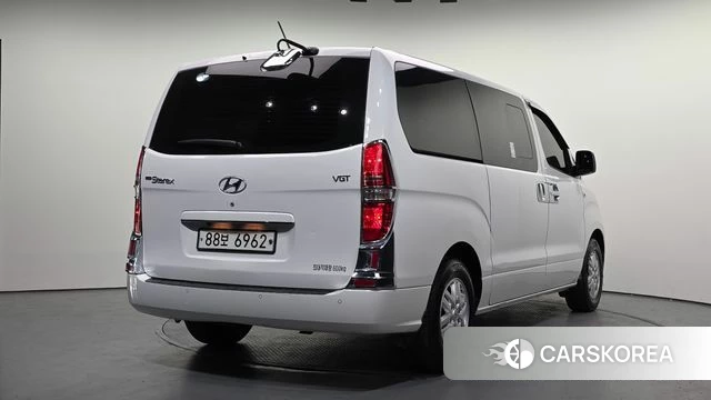 Hyundai The New Grand Starex id 3955616 из Кореи 12