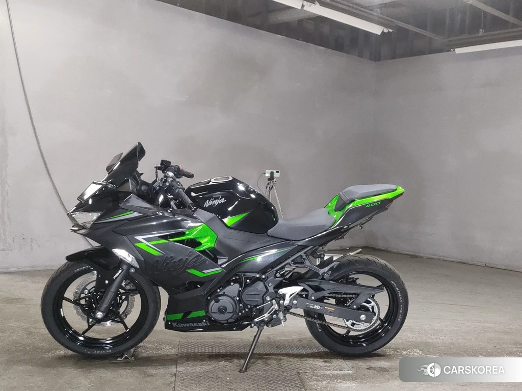 Проданный Kawasaki NINJA 400 2022 из Японии, фото 2