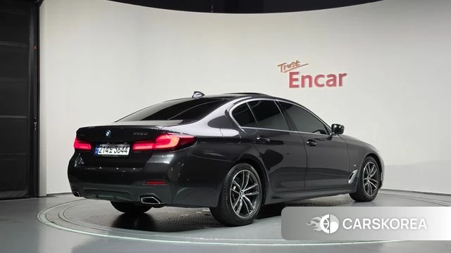 BMW 5 Series (G30) id 4687238 из Кореи 12