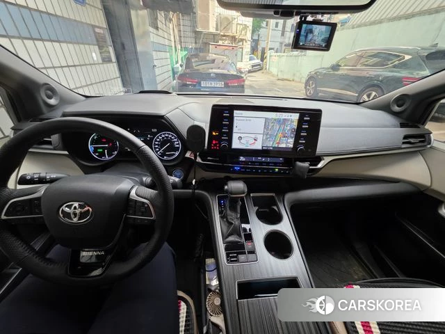 Toyota Sienna 4th Generation 2022 Белый из Кореи, фото 2