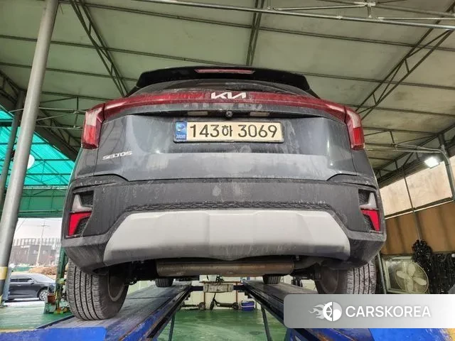 Kia The New Seltos 2022 Серый из Кореи, фото 2